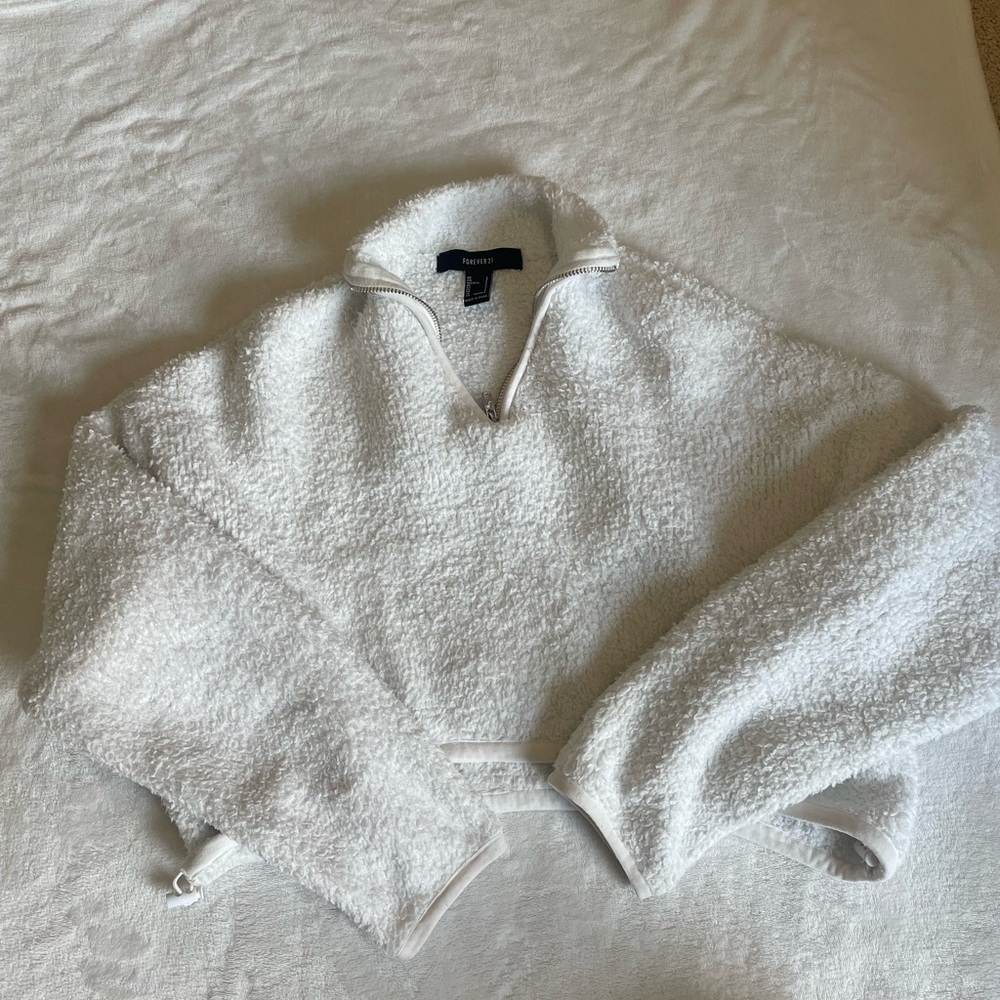 Forever21 White Casual Sweater